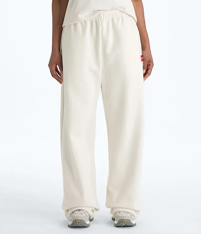 Women’s TNF™ Red Box Sweatpants Women’s TNF™ Red Box Sweatpants