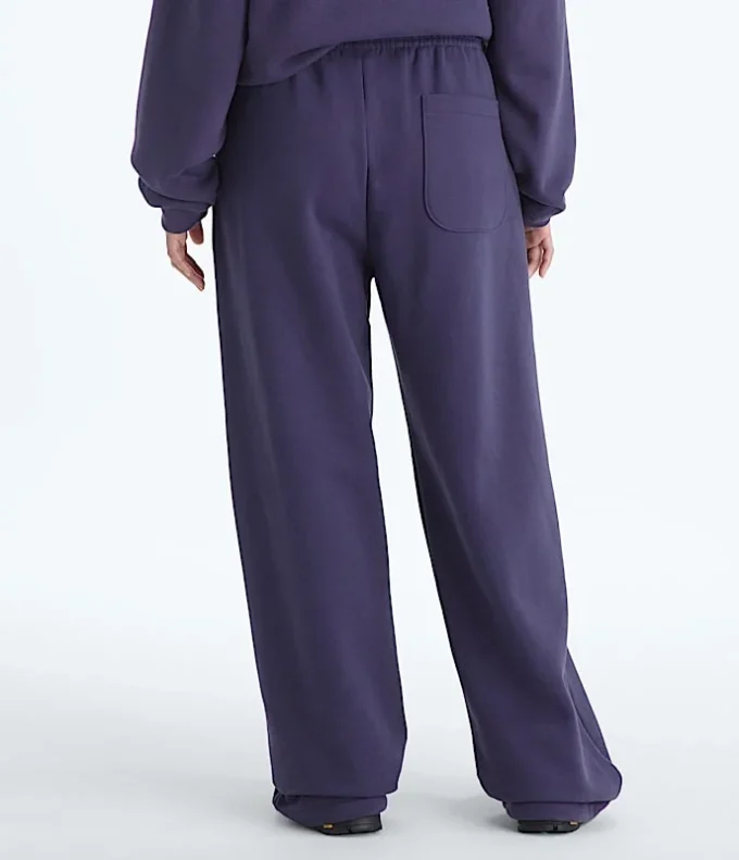 Women’s TNF™ Red Box Sweatpants Women’s TNF™ Red Box Sweatpants